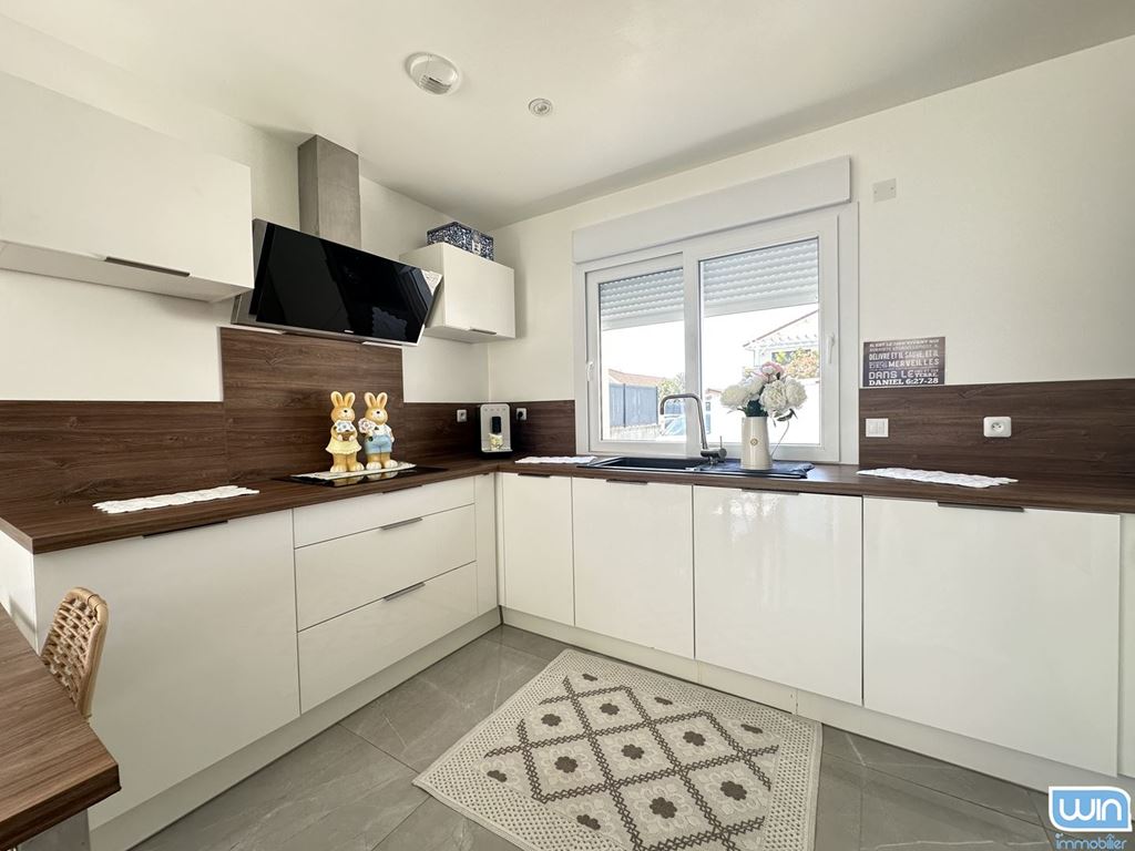 Maison de plain pied ST JUST DE CLAIX 250000€ L'IMMOBILIER de Nathalie Maison de plain pied ST JUST DE CLAIX 250000€ L'IMMOBILIER de Nathalie